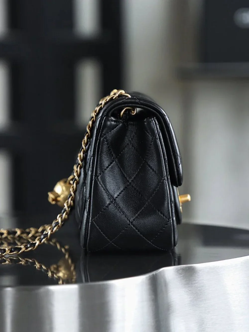 Classic CHANEL Bags: A Stylish and Versatile Choice for Elegance
